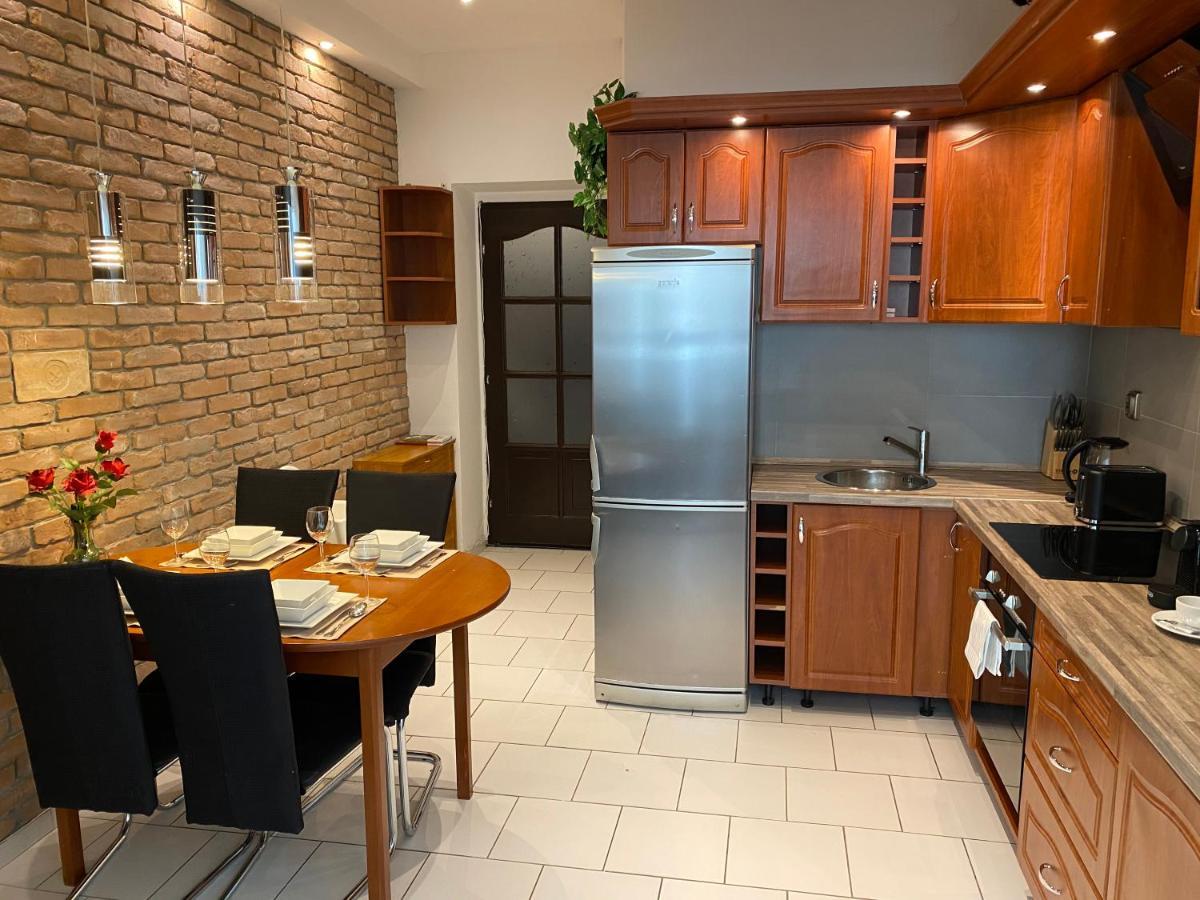 Budapest Central Andrassy Apartment Exteriör bild