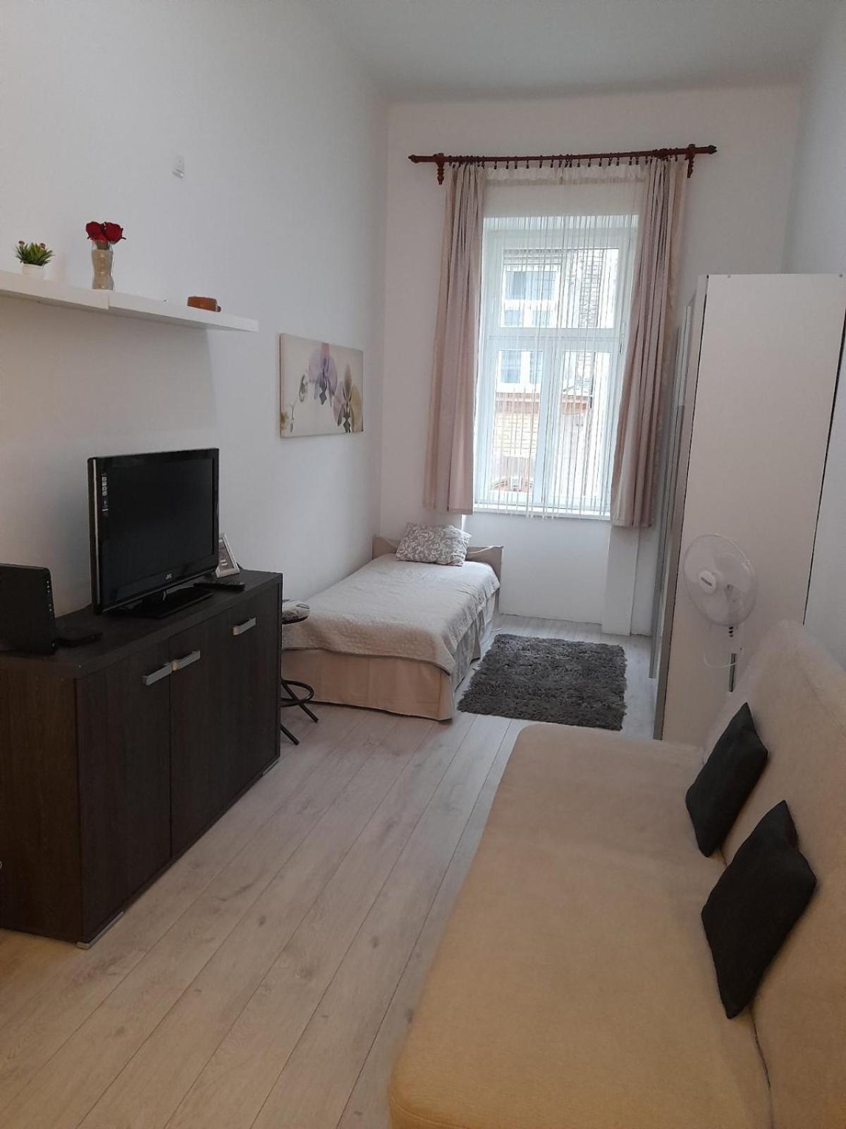 Budapest Central Andrassy Apartment Exteriör bild